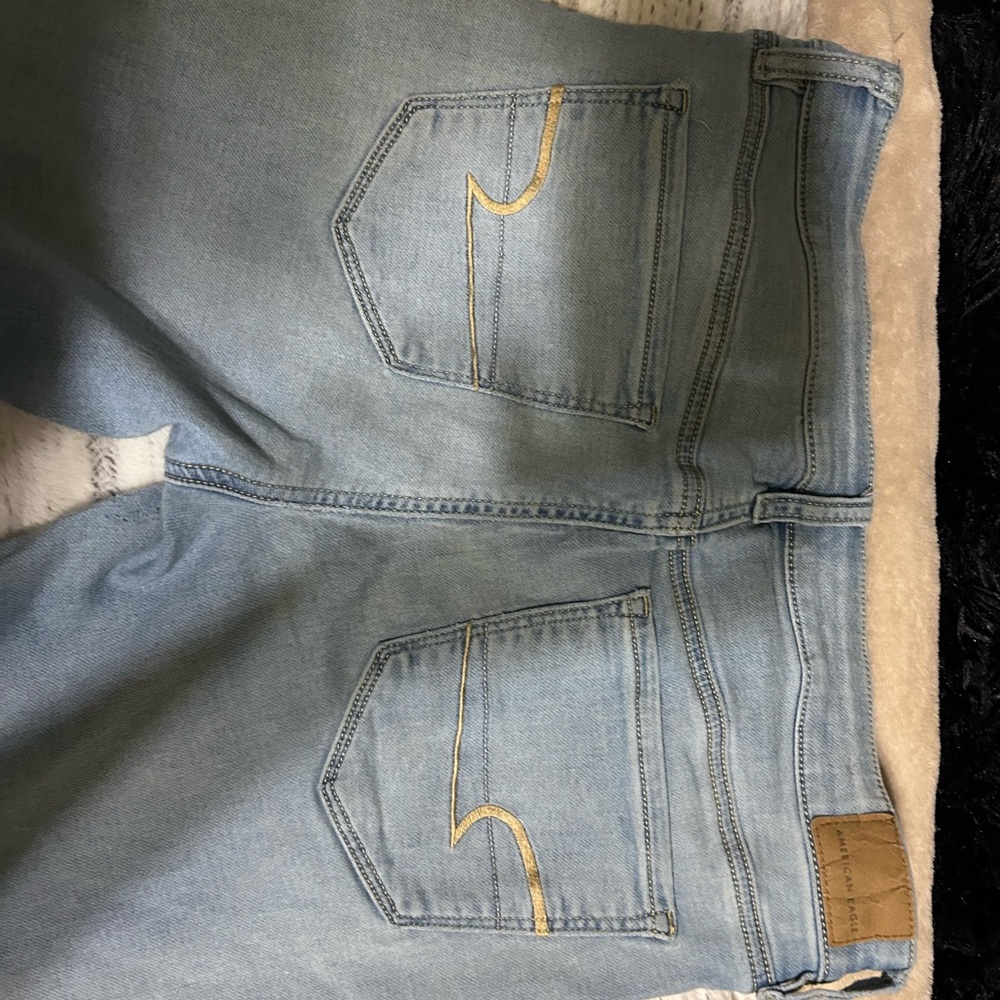 American Eagle Light Blue Denim Jeans